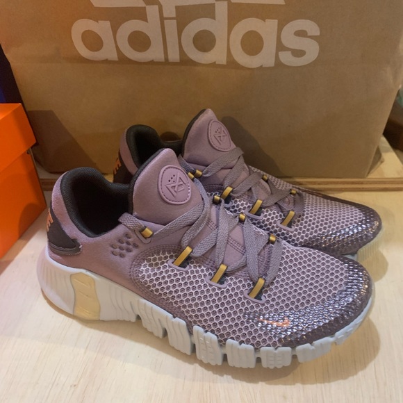 Nike Free Metcon 4 Premium Purple Smoke - Picture 8 of 10
